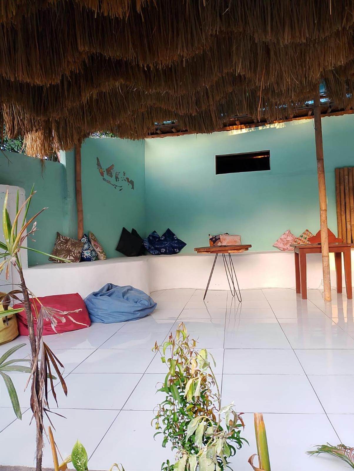 Black Sand Hostel Amed Екстер'єр фото