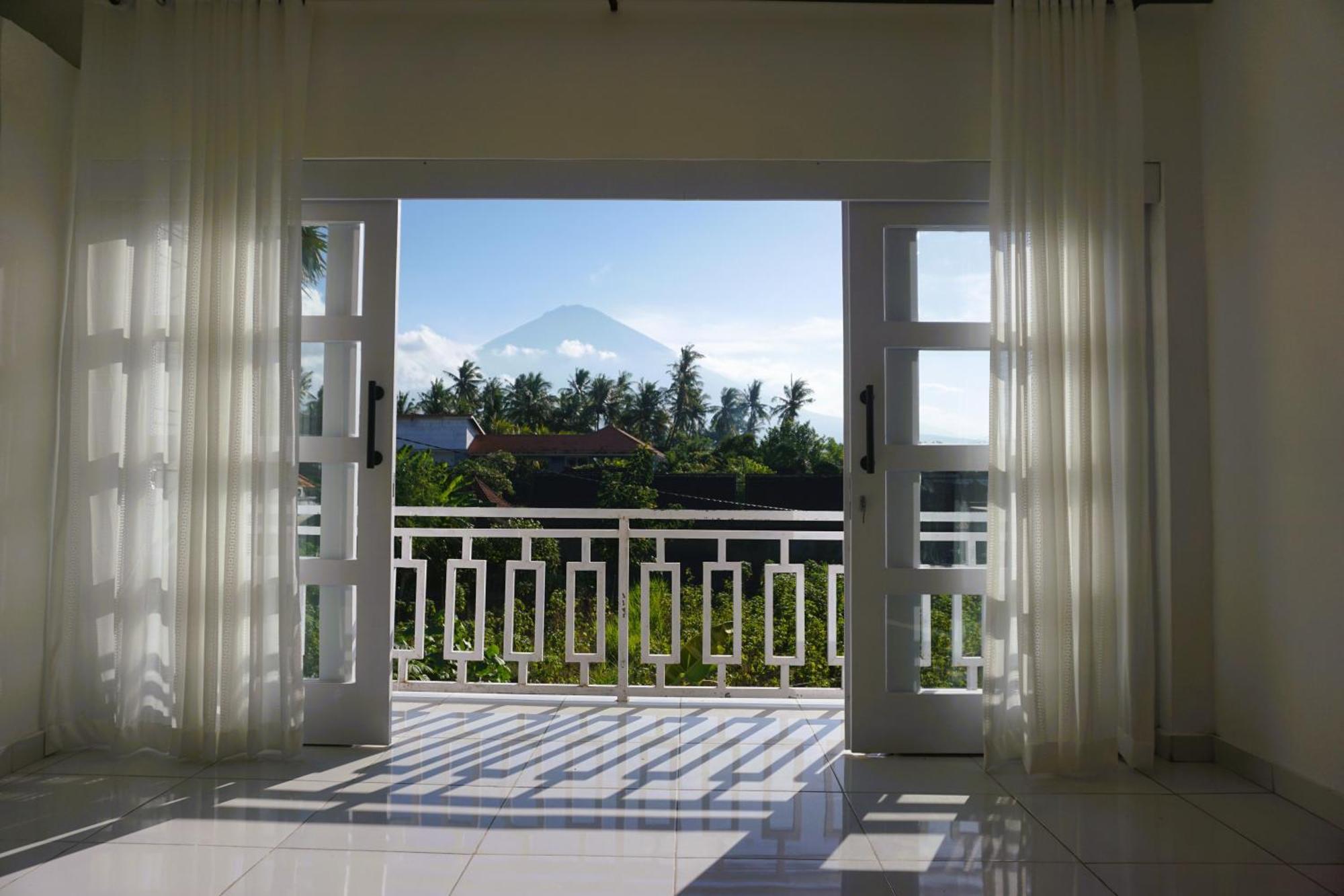 Black Sand Hostel Amed Екстер'єр фото