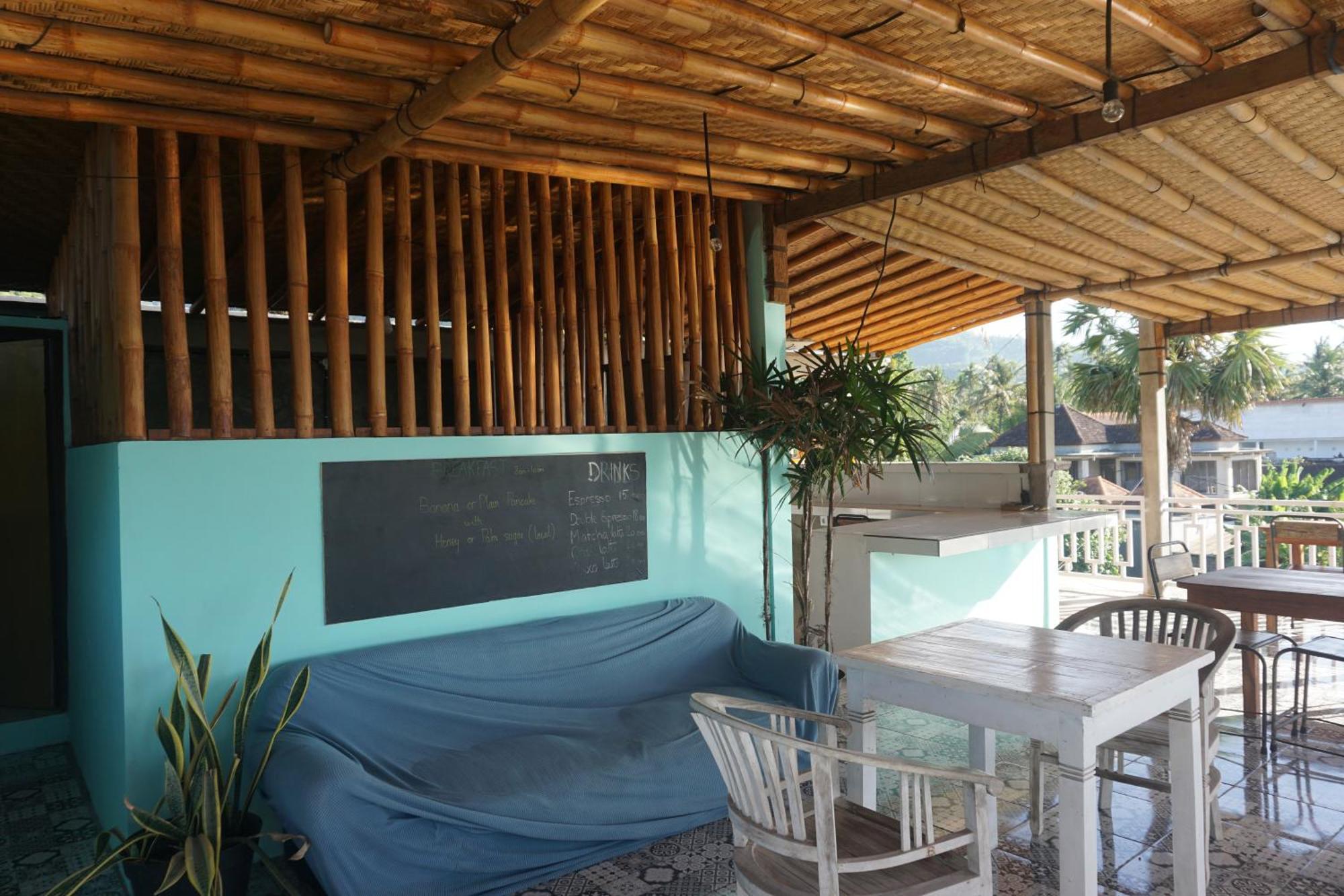 Black Sand Hostel Amed Екстер'єр фото