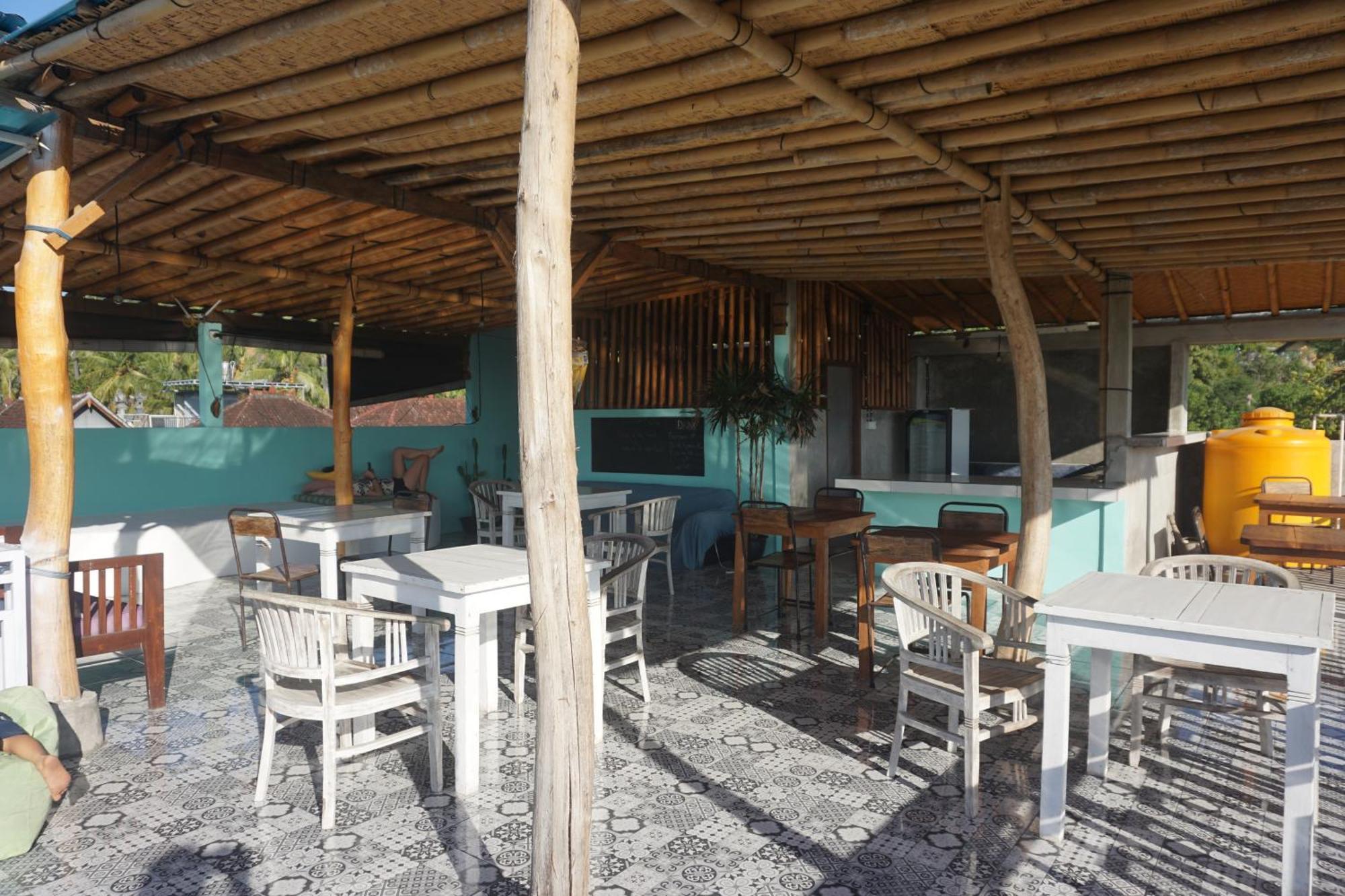 Black Sand Hostel Amed Екстер'єр фото