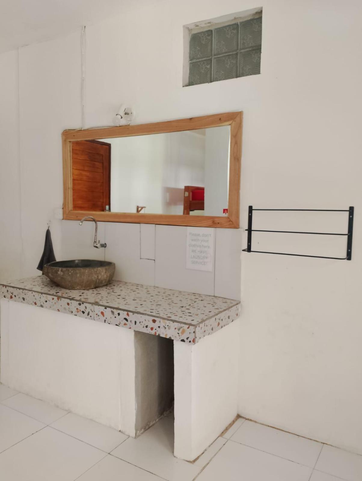 Black Sand Hostel Amed Екстер'єр фото