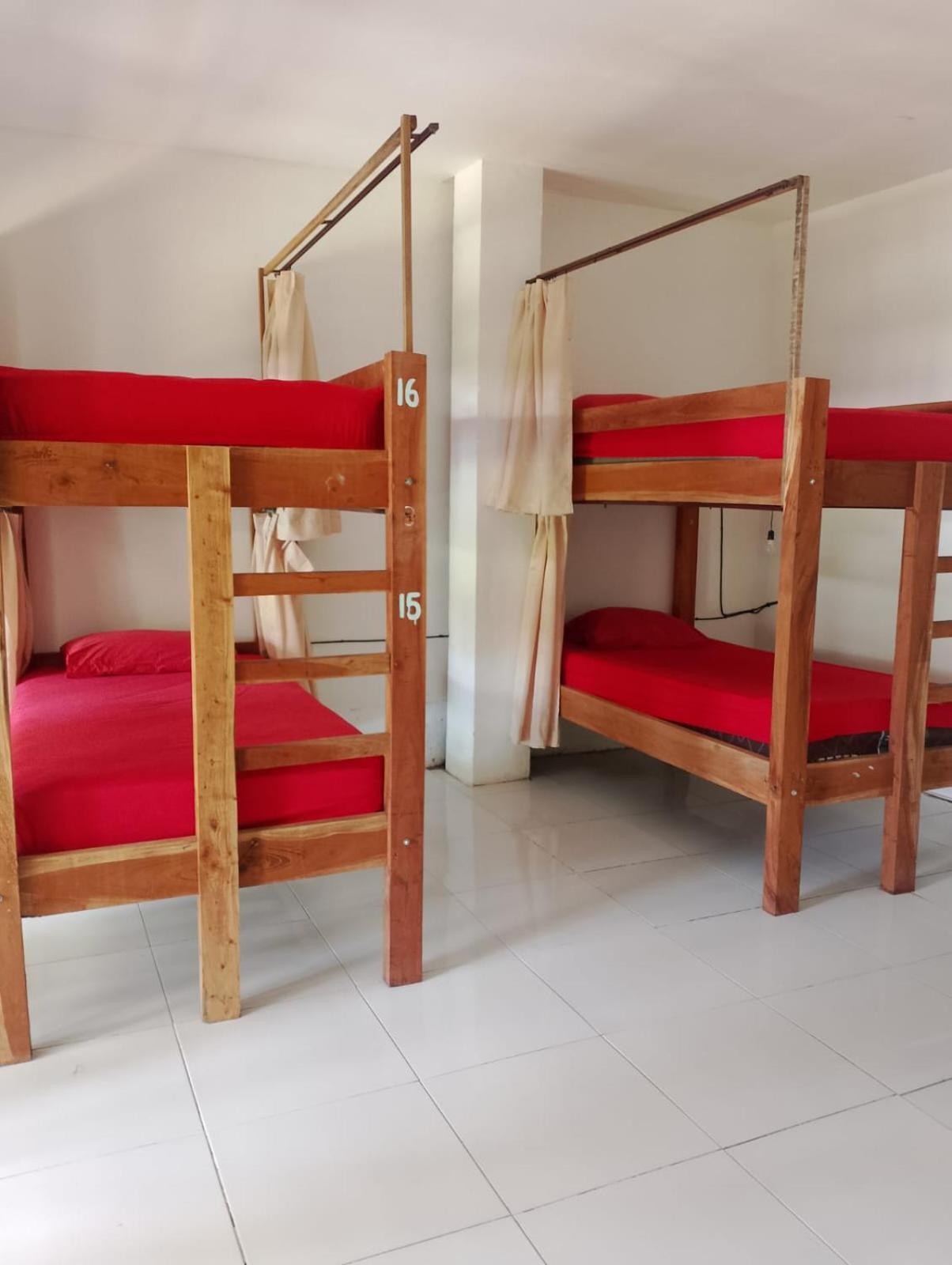 Black Sand Hostel Amed Екстер'єр фото
