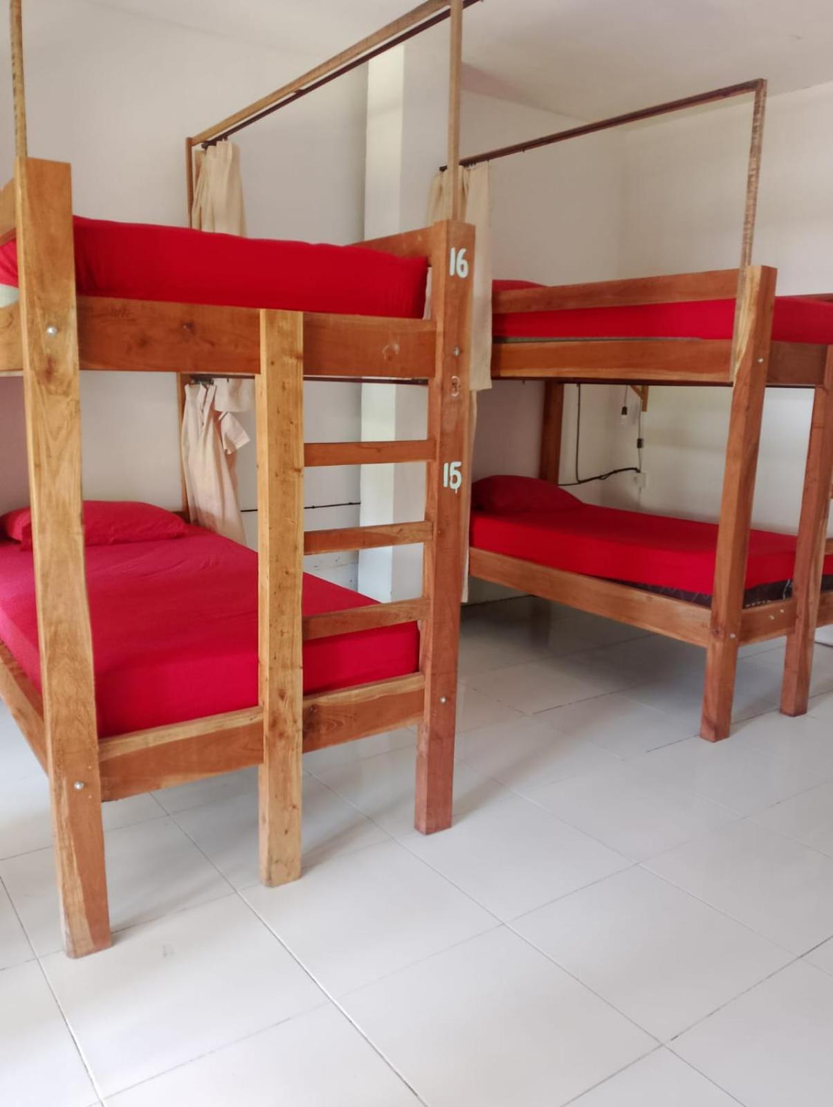 Black Sand Hostel Amed Екстер'єр фото